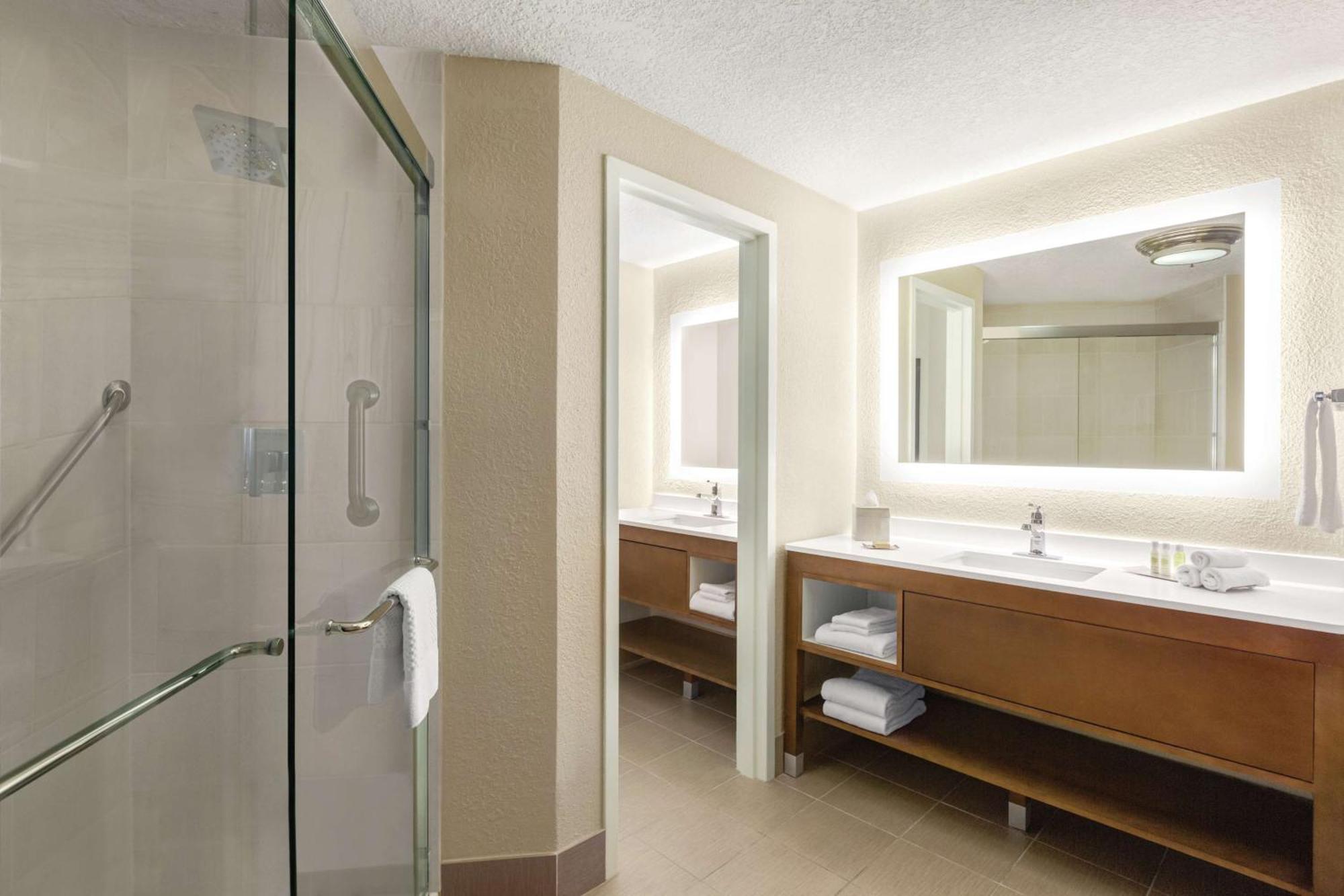 Hotel Doubletree By Hilton Orlando Downtown Exterior foto